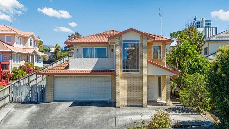 15 Millstream Drive, Henderson, Auckland - Carousel 2