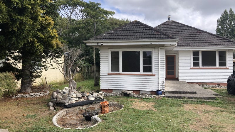 117 Dey Street, Hamilton East, Hamilton - Carousel 1