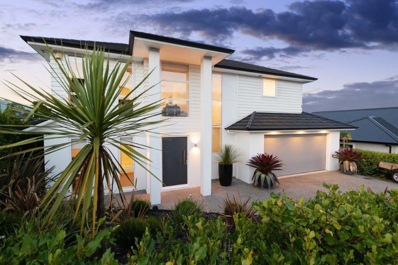 12 Carpenter Lane, Silverdale, Silverdale - Carousel 1