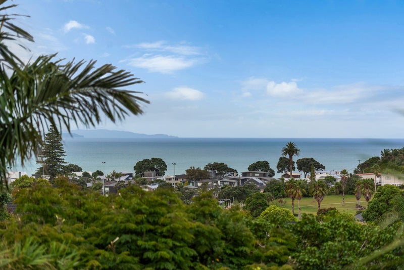 71 William Bayes Place, Red Beach, Whangaparāoa - Carousel 2