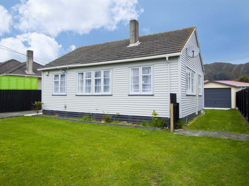 42 Rata Street, Naenae, Lower Hutt - Carousel 2