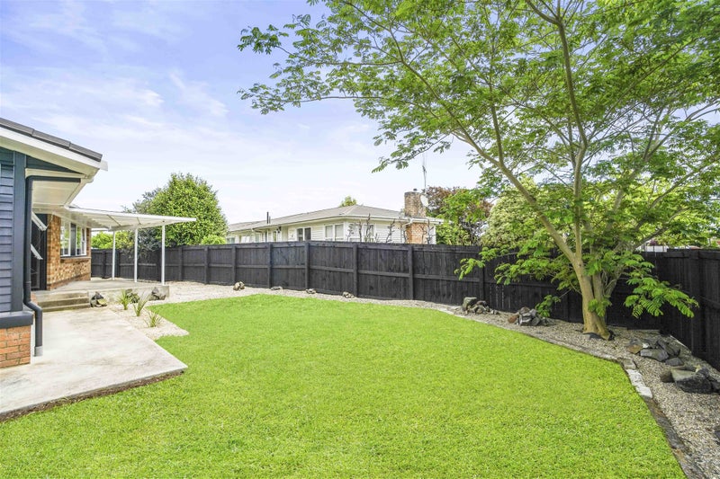 6 Thornton Place, Melville, Hamilton - Carousel 18