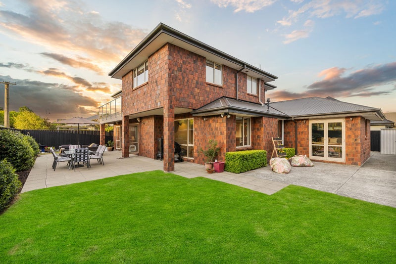 61 Brookfield Drive, Northwood, Christchurch - Carousel 1