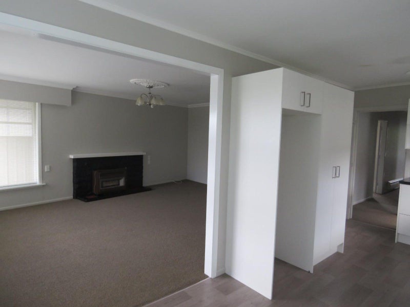 235 Tukapa Street, Westown, New Plymouth - Carousel 2
