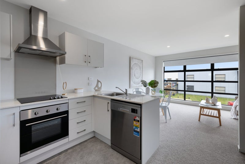 17 Owens Place, Mount Maunganui, Mount Maunganui - Carousel 2