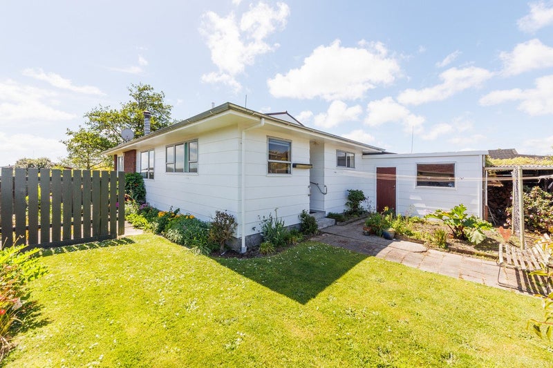 26 Meadowbrook Drive, Cloverlea, Palmerston North - Carousel 20