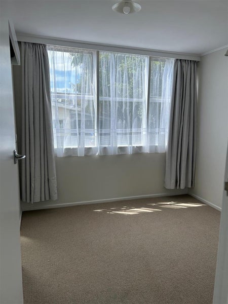 3/36 Methuen Road, Avondale, Auckland - Carousel 1