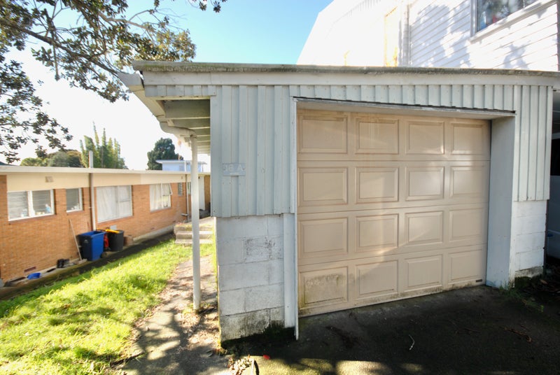 2/16 Hamilton Place, Glenfield, Auckland - Carousel 8