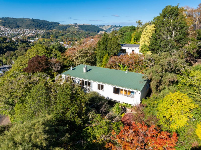 61 Braeview Crescent, Maori Hill, Dunedin - Carousel 1