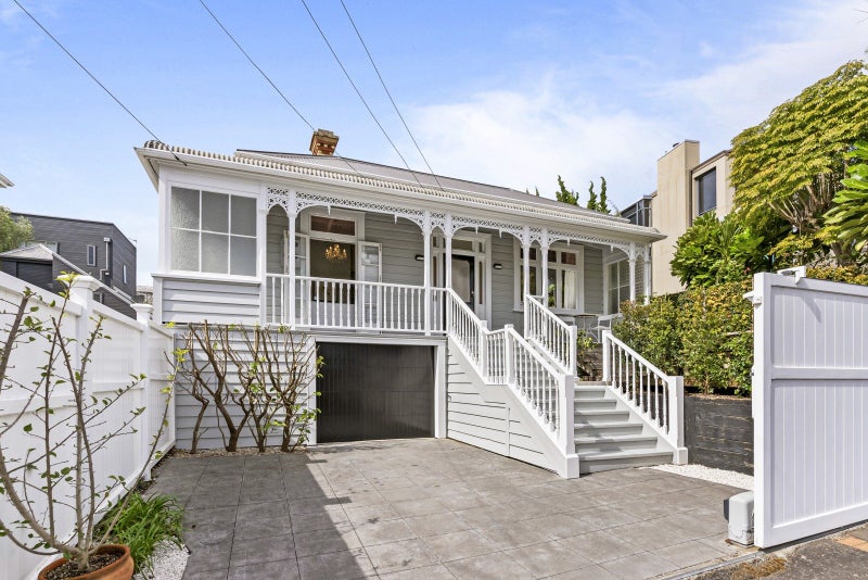 8 Birdwood Crescent, Parnell, Auckland - Carousel 1