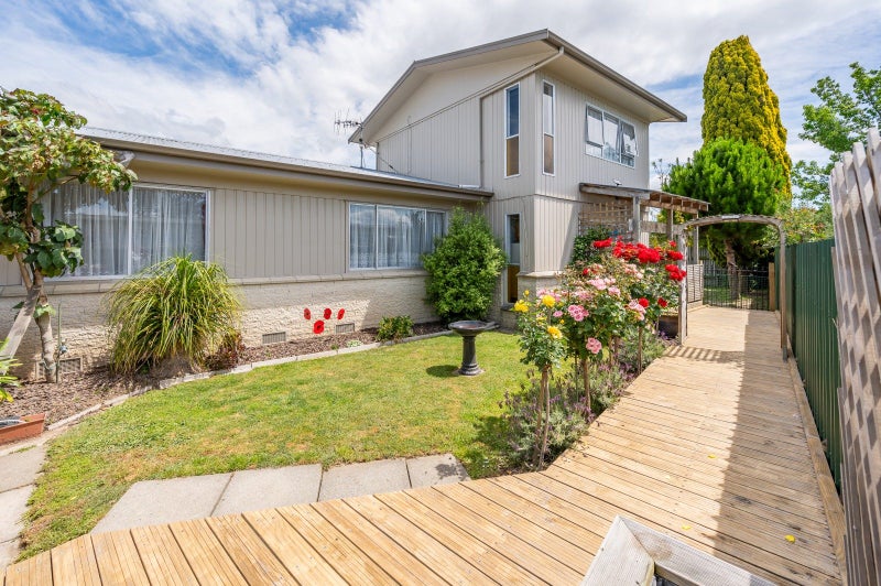 39 Leicester Avenue, Tamatea, Napier - Carousel 1