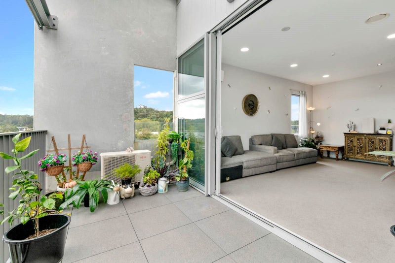 407/40 Library Lane, Albany, Auckland - Carousel 1