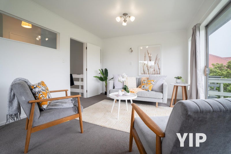 9 Mcmahon Way, Paparangi, Wellington - Carousel 2