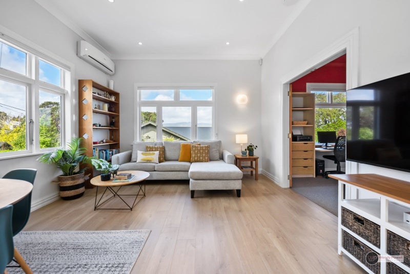 62 Hill Road, Belmont, Lower Hutt - Carousel 2