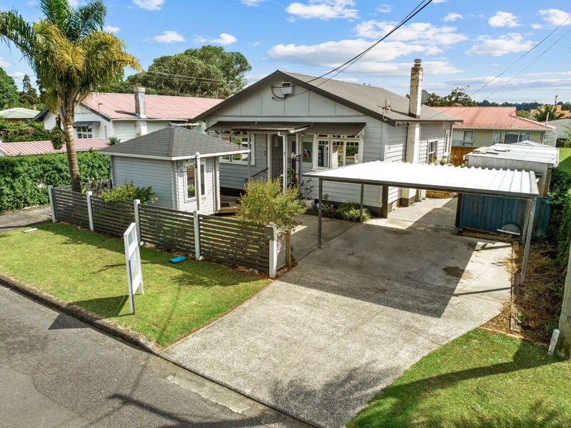 1 Banff Street, Regent, Whangarei - Carousel 1