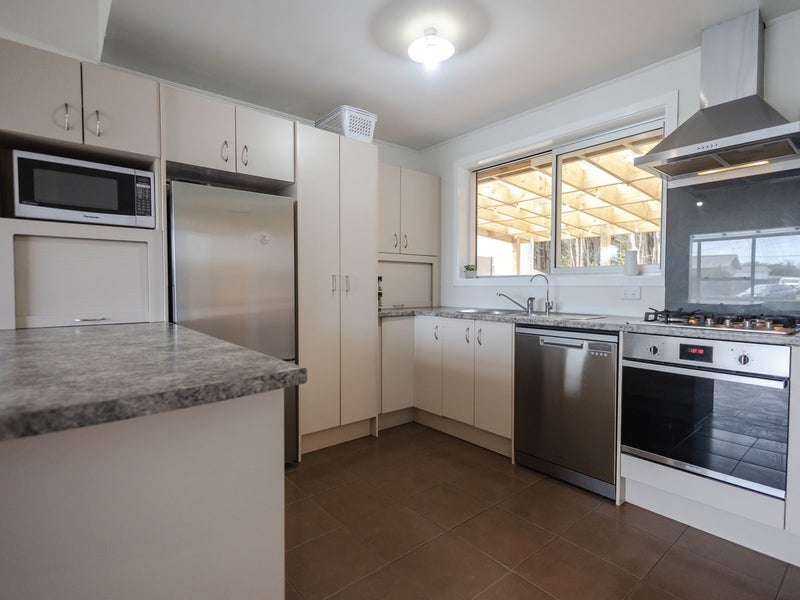 9 Dupre Place, Cobden, Greymouth - Carousel 2