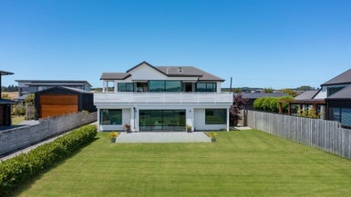 20 Pukenamu Road, Rainbow Point, Taupo - Carousel 1