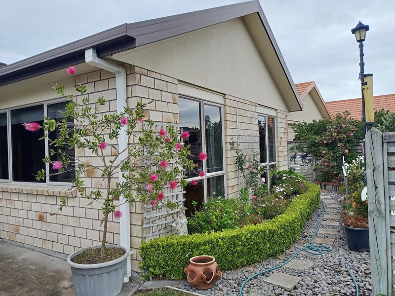 17/100 Millers Road, Brookfield, Tauranga - Carousel 1