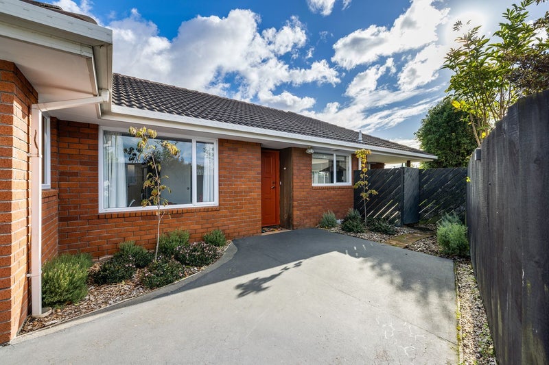 2/12 BARCLAY PLACE, Burwood, Christchurch - Carousel 1