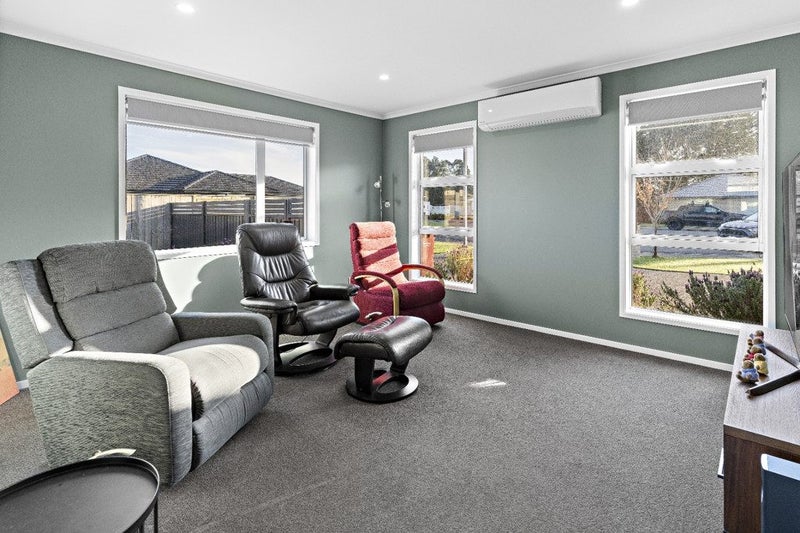 17 Maple Grove, Solway, Masterton - Carousel 2