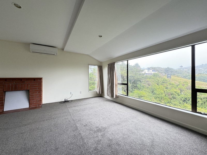 4A Mcmahon Way, Paparangi, Wellington - Carousel 2