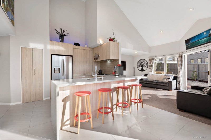 46 Wiltshire Place, Somerville, Manukau - Carousel 2