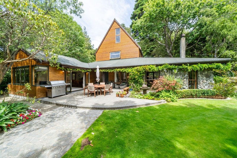 30C Chatsworth Road, Silverstream, Upper Hutt - Carousel 1