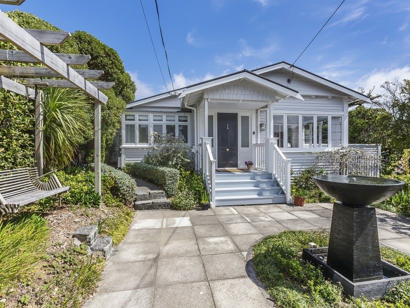 22 Ngatoto Street, Ngaio, Wellington - Carousel 1