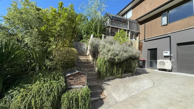 11 Burke Street, Hospital Hill, Napier - Carousel 18