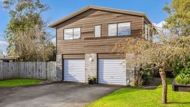 1/11 Millhouse Drive, Northpark, Auckland - Carousel 1