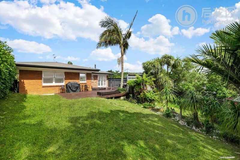 36 Angelo Avenue, Howick, Auckland - Carousel 13