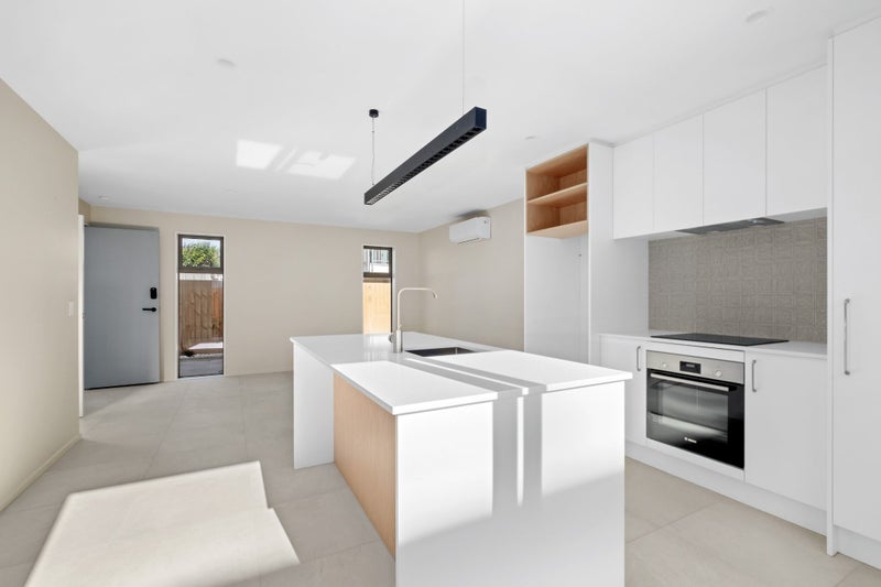 2/50 Marine Parade, North New Brighton, Christchurch - Carousel 2