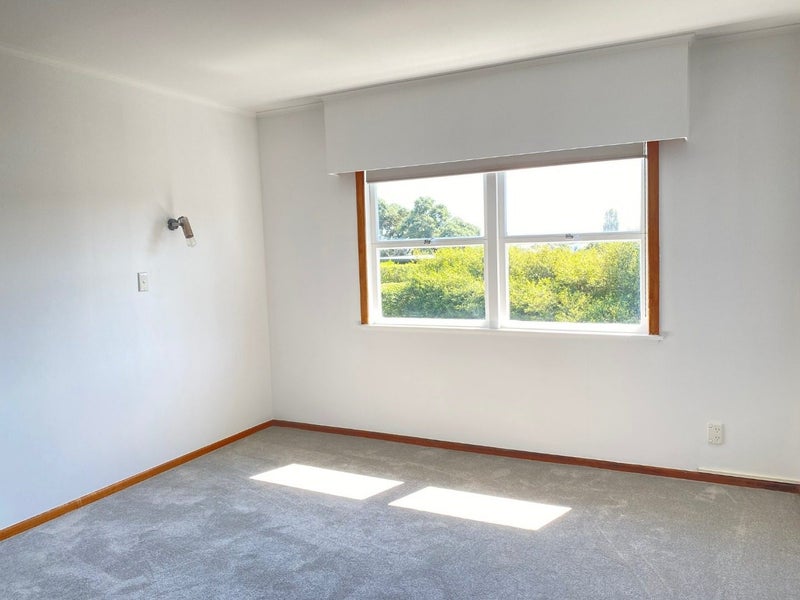 15C Saratoga Avenue, Herne Bay, Auckland - Carousel 13