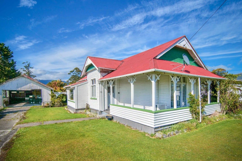 138 Brougham Street, Westport, Westport - Carousel 1