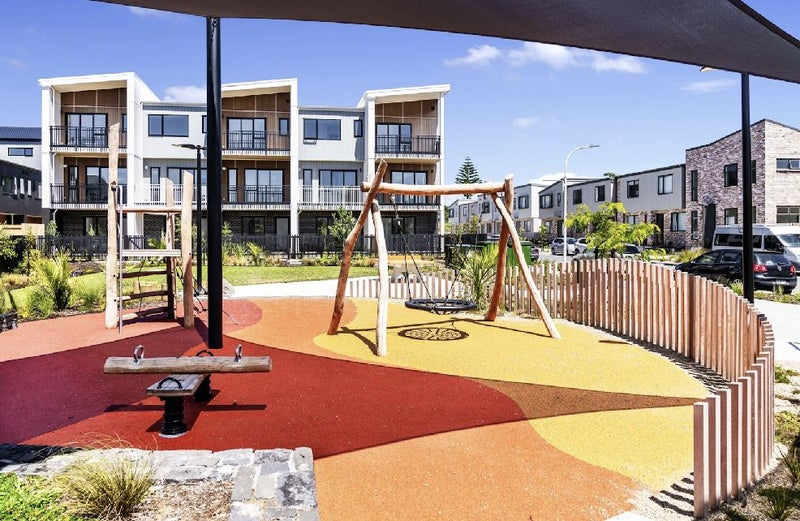 14 Hokoteta Street, Mount Wellington, Auckland - Carousel 1