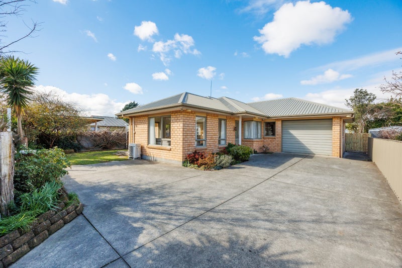 32 McGregor Street, Milson, Palmerston North - Carousel 1