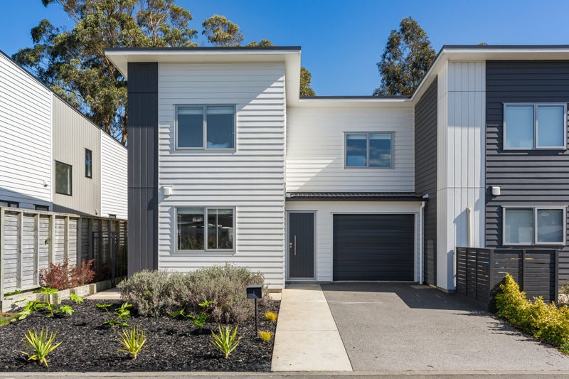 1 Cartographer Way, Whitby, Porirua - Carousel 1