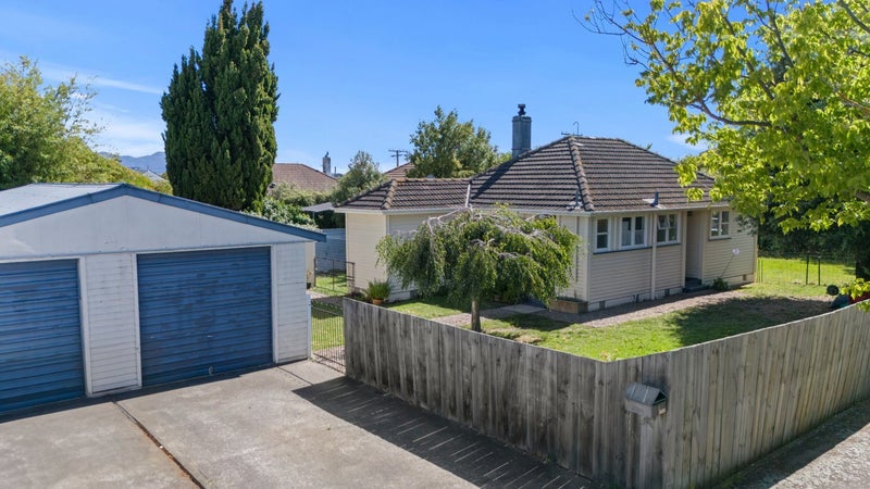 1 Lewis Street, Redwoodtown, Blenheim - Carousel 1