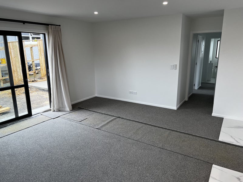 86A Warspite Avenue, Cannons Creek, Porirua - Carousel 2