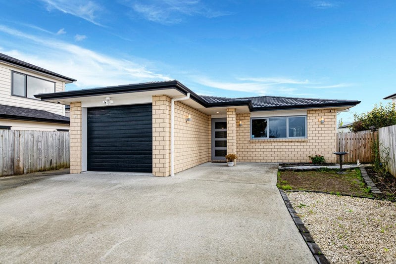 110A Royal Road, Massey, Auckland - Carousel 2