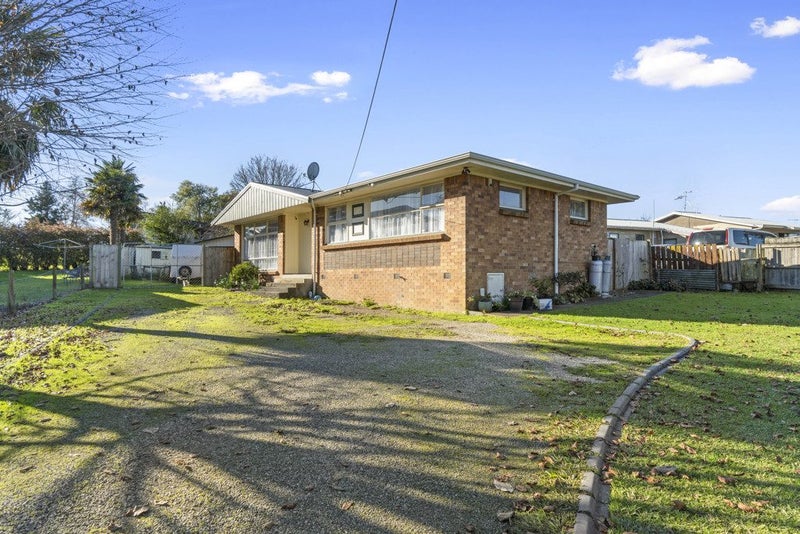 58A Whitmore Street, Kihikihi, Te Awamutu - Carousel 1