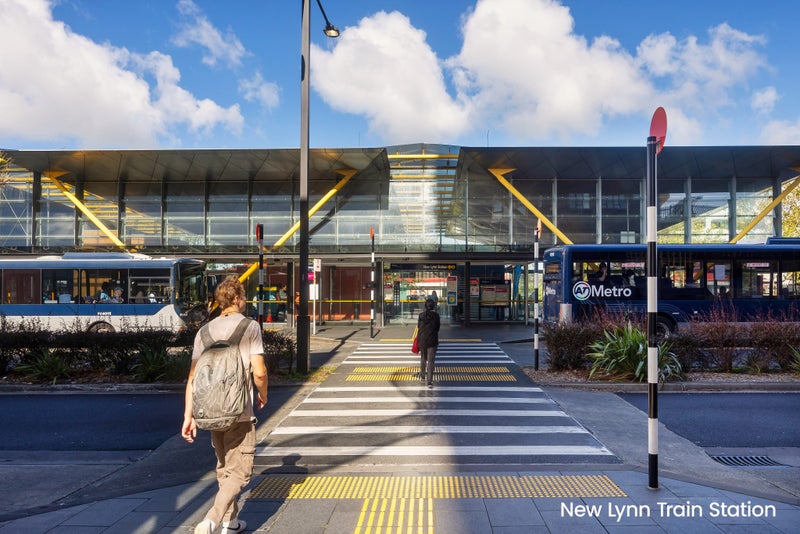 15 Ceramic Lane, New Lynn, Auckland - Carousel 25