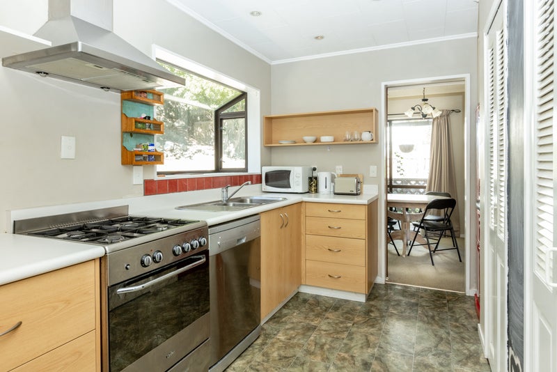 14 Hooker Avenue, Hospital Hill, Napier - Carousel 2