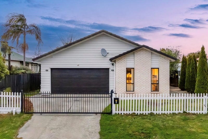 1/24 Rimu Street, New Lynn, Auckland - Carousel 1