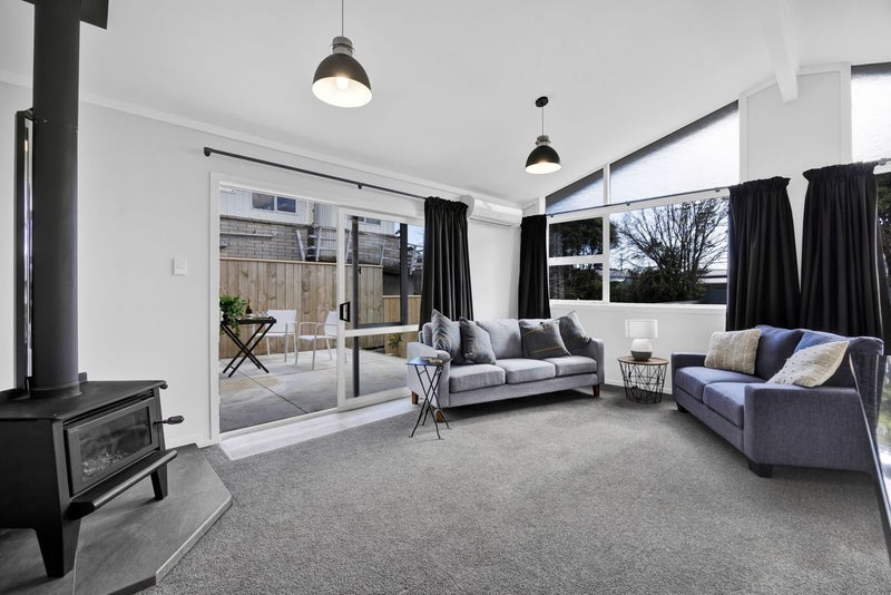 11 Chesney Street, Bell Block, New Plymouth - Carousel 20