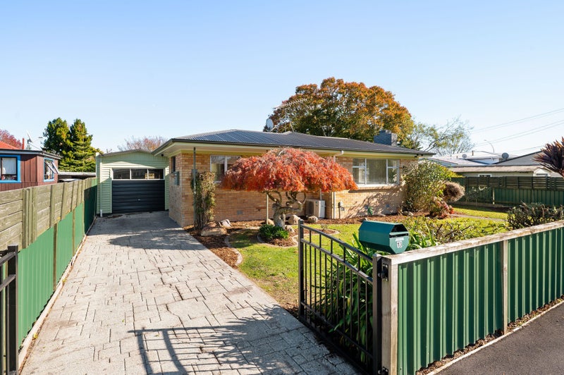 13 Nelson Street, Hamilton East, Hamilton - Carousel 1