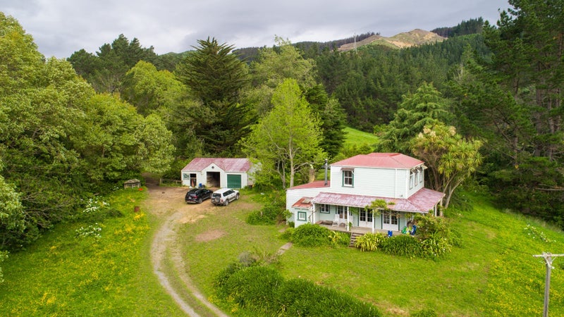 431 Scotts Road, Linton, Palmerston North - Carousel 1