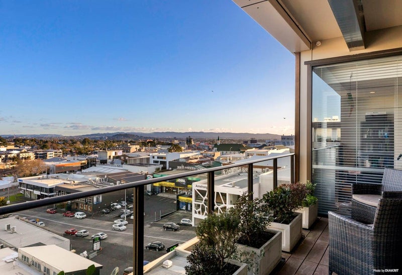 501/8 Nugent Street, Grafton, Auckland - Carousel 1