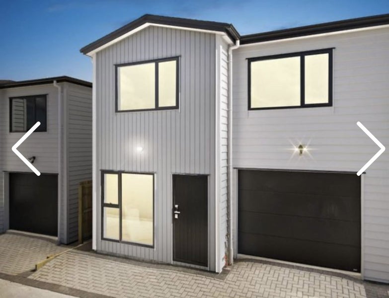 4/72 Howe Street, Howick, Auckland - Carousel 1