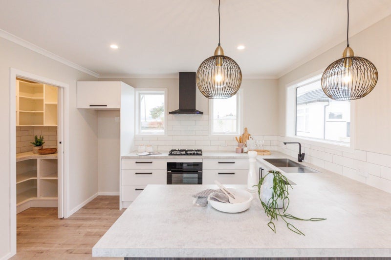 208A Tremaine Avenue, Highbury, Palmerston North - Carousel 1